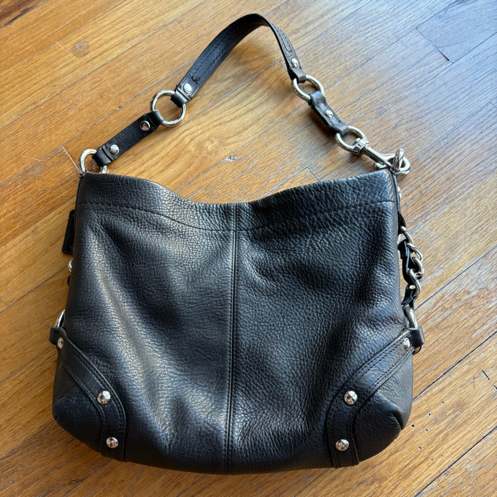 Coach Carly Hobo Bag Black and Nickel - Picture 2 of 7